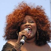 Chaka Khan - List pictures