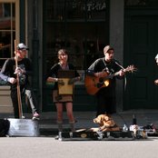 Days N Daze - List pictures