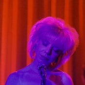 Julee Cruise - List pictures