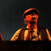 Kim Larsen - List pictures