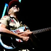 Tom Morello - List pictures