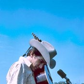 Phil Ochs - List pictures