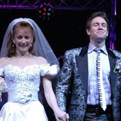 Stephen Lynch - List pictures