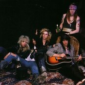Guns 'n Roses - List pictures