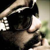 Sizzla - List pictures