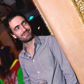 Para One - List pictures