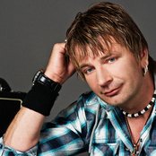 George - List pictures