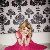 Kay Hanley - List pictures