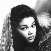 Angela Bofill - List pictures