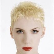 Annie Lennox - List pictures