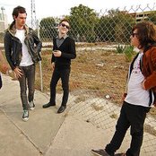 Fake Problems - List pictures