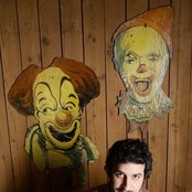 Say Hi - List pictures