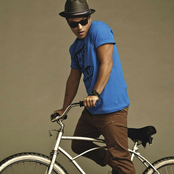 Bruno Mars - List pictures