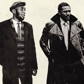 Yasiin Gaye - List pictures