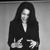 Molly Johnson - List pictures