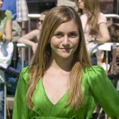 Alyson Stoner - List pictures
