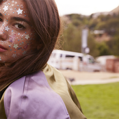 Dua Lipa - List pictures