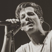 Charlie Puth - List pictures