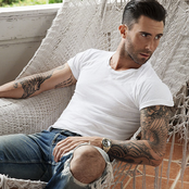 Adam Levine - List pictures