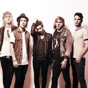 Amy Meredith - List pictures