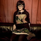 Soko - List pictures