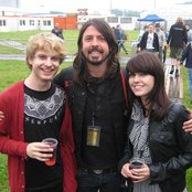 Blood Red Shoes - List pictures