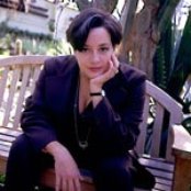 Kelly Hogan - List pictures