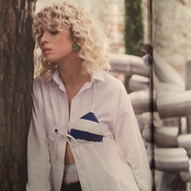 Hollysiz - List pictures