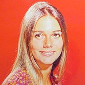 Peggy Lipton - List pictures