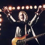 Kira - List pictures