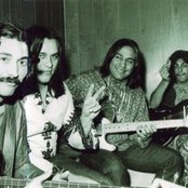 Redbone - List pictures