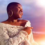 Stacy Barthe - List pictures