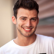 Jake Quickenden - List pictures