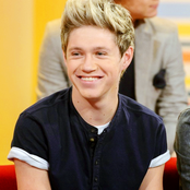 Niall Horan - List pictures