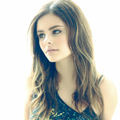 Jacquie Lee - List pictures