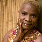 Angelique Kidjo - List pictures