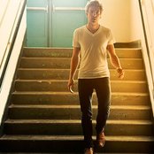 Andrew Belle - List pictures