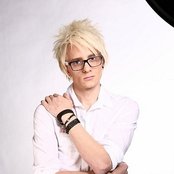 Seventeen - List pictures