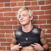 Ross Lynch - List pictures