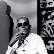 Cartola - List pictures