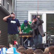 Crest - List pictures