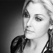 Sunny Sweeney - List pictures