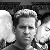 Tourniquet - List pictures