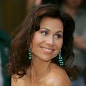 Minnie Driver - List pictures