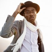 Devonté Hynes - List pictures