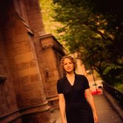 Joan Osborne - List pictures