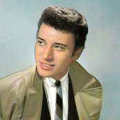Hallyday Johnny - List pictures