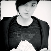 Emily Wells - List pictures