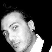 Merwan Rim - List pictures