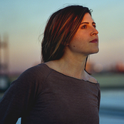 Mirah - List pictures